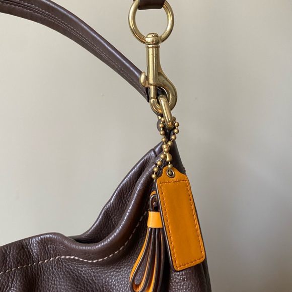 Large Leather Coach Purse - Picture 2 of 16